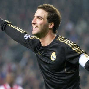 爱游戏电竞-中国女足队员刘某在比赛中攻入制胜球，中国女子足球队问责