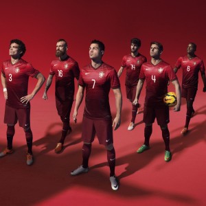 爱游戏中国官方登录入口网站-《战术演变：新版本游戏引发电竞策略大变革》，战术策略类游戏