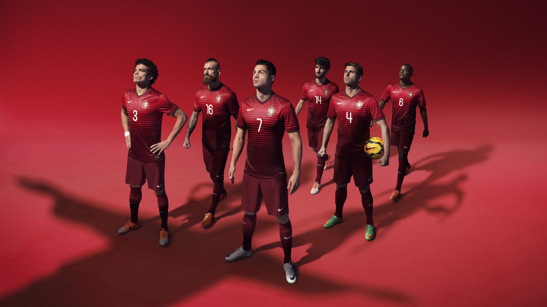 《战术演变:新版本游戏引发电竞策略大变革》,战术策略类游戏